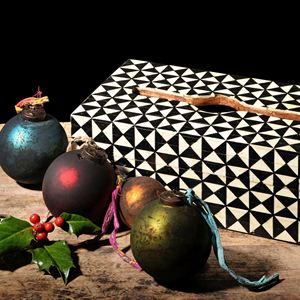 Porte-mouchoirs en tissu avec incrustation d'os floral design fait à la main boîte de papier rectangulaire exportateur en gros-boîte de rangement en incrustation d'os - Product Image 3