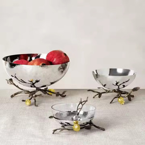 Bols modernes en laiton et en acier pour fruits décoratifs, marbre et bois pour comptoirs et tables pour la maison - Product Image 6