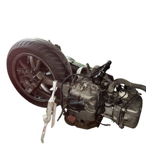 Beverly 500 2006-2008 d'occasion, démarrage au kick, moteur 4 temps, allumage CDI, 24 000 kilomètres, en état de marche - Product Image 1