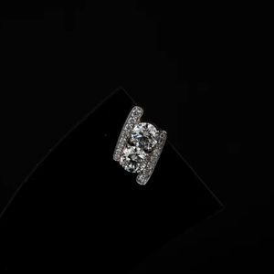 ต่างหูเพชรสีขาวสุดหรูที่ได้รับการรับรองจาก VS1และมีความชัดเจนในห้องปฏิบัติการของขวัญแต่งงานยอดนิยม - Product Image 1