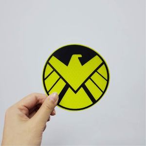 Calcomanías de coche de motocicleta de seguridad reflectante de holograma redondo antibacteriano de alta calidad personalizadas 3M Impresión de vinilo de PVC para seguridad vial - Product Image 5
