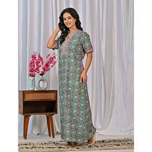 Robe de nuit décontractée en coton imprimé à la main, motif floral, boutonnée, tissée douce, idéale pour l'été, les brunches et les demoiselles d'honneur - Product Image 5