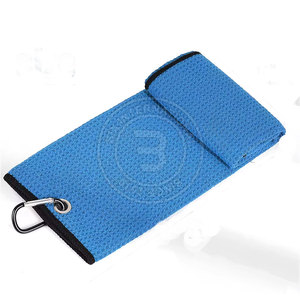 Toalla de golf tipo waffle de fibra duradera, textura suave, fácil manejo, para limpieza de palos de golf, para uso diario. - Product Image 4