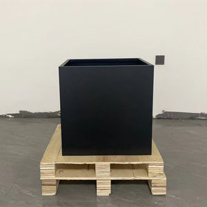 Maceta Cuadrada Moderna de Acero Galvanizado Negro de 20 Pulgadas, Resistente a la Oxidación, para Interiores y Exteriores, para Hogar y Jardín, Estilo Americano - Product Image 1