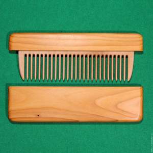 Y COMPRIS Peigne à cheveux à manche en bois fait à la main pour une utilisation en salon de l'Inde Peigne en bois en gros pour un usage commercial à vendre en - Product Image 1