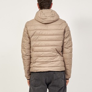 Chaqueta de invierno de lona impermeable con capucha clásica para hombre, cuello vuelto, precio bajo, abrigo informal cálido, cierre de cremallera, relleno de algodón - Product Image 5