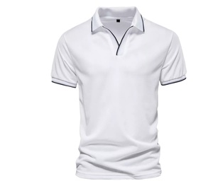 Fabricant de polos de sport OEM en polyester respirant évacuant l'humidité du style golf - Product Image 5