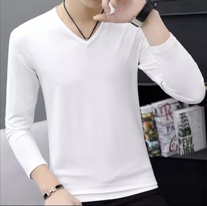 Camiseta con Cuello en V, Nuevo Modelo, Personalizada, 95% Algodón, 5% Elastano, Camiseta para Hombre de Alta Calidad, Cuello en V, Hombros Caídos - Product Image 2