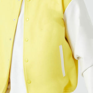 Chaqueta Varsity de Invierno para Hombre con Cuello Alto y Capucha, Chaqueta de Béisbol Informal de Manga Larga con Logotipo Personalizado en la Parte Delantera - Product Image 5