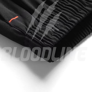 BLOODLINE INTERNATIONAL Short Bermuda décontracté pour homme en PU uni à taille mi-haute élastique avec poches - Product Image 2