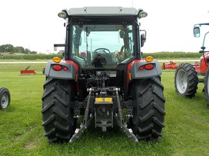 รถแทรกเตอร์ฟาร์ม Massey Ferguson 4707 ปี 2025 ใหม่เอี่ยม เครื่องยนต์ดีเซล 75 แรงม้า พร้อมระบบ Power Shuttle - Product Image 6