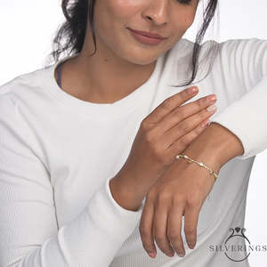 Silverings Pulsera de tenis de plata de ley 925 con circonita Mi Amor, chapado en oro de 14K y rodio, y piedra de diamante como material principal, joyería - Product Image 2
