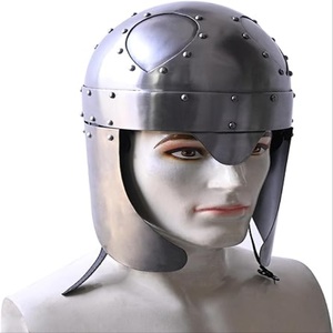 Casque de légionnaire romain impérial gaulois fabriqué à la main en acier de calibre 18 armure d'Halloween personnalisable la plus grande fabrication cadeaux d'entreprise - Product Image 1