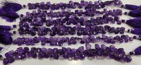Améthyste naturelle en forme de trille Briolette à facettes 10-15mm perles vendues par brin 8 pouces de long de haute qualité