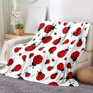 ผ้าห่มผ้าสักหลาดขนแกะสีเงินแบบฉุกเฉินเพื่อความอยู่รอดผ้ากำมะหยี่แบบถัก100% โพลีเอสเตอร์ปรับแต่งได้ของขวัญสำหรับสัตว์เลี้ยง - Product Image 5