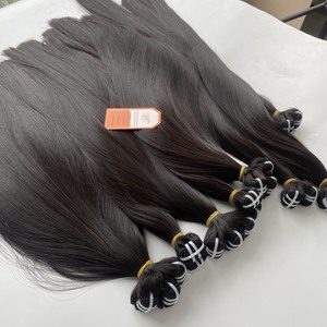 ราคาโรงงาน ผมตรงแบบ Bone Straight  แบบ Double Machine Weft ผมแท้ 100% ต่อผมแบบเวียดนาม ผมดิบแบบเป็นมัด - Product Image 1