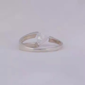 แหวนหมั้นแยกก้านเดี่ยวแบบตัดเป็นชิ้นเล็กๆเพชรที่ปลูกในห้องแล็บขนาด10K/14K/ 18K สำหรับการหมั้น - Product Image 4