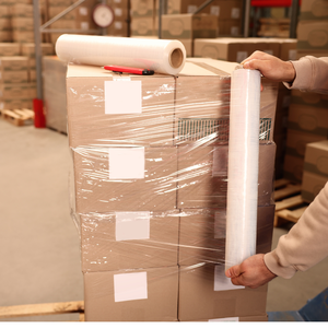 Película protectora de plástico elástico translúcido duradero Tecnología de moldeo por soplado seguro para un embalaje efectivo - Product Image 3