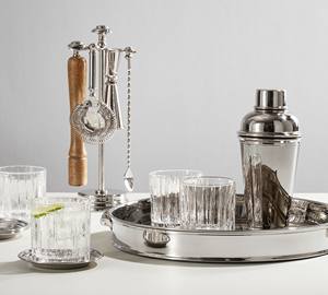 Coctelera Profesional de Acero Inoxidable con Colador Incorporado, Acabado de Espejo Liso, Diseño a Prueba de Fugas para Uso en Bares Domésticos - Product Image 3