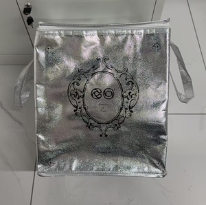 Durable Thermal Insulated Non-Woven Cooler Bag with Zipper Closure Foldable Design Portable & Easy to Carry - Product Image 1