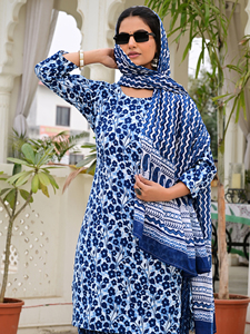 Ensemble Salwar Kameez en coton imprimé floral bleu pour femmes avec pantalon Patiala et Dupta, tenue ethnique pour les fêtes d'été - Product Image 6