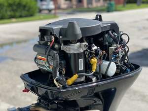 มอเตอร์ติดท้ายเรือ 4 จังหวะ 40 แรงม้า มือสอง DIY OEM ODM - Product Image 3