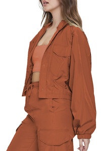 เสื้อแจ็คเก็ตกันลมสำหรับผู้หญิงเสื้อครอปแขนเสื้อแร็กเก็ตกางเกงสำหรับฤดูร้อนสีจากนักออกแบบใหม่ล่าสุด - Product Image 3