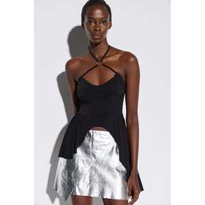 Blusa con detalle de anillo en el cuello - Product Image 2