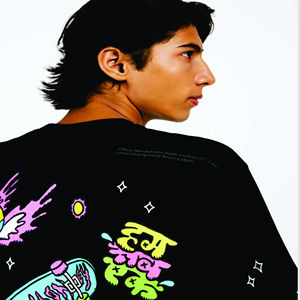 Camisetas de gran tamaño con logotipo personalizado de alta calidad, ropa de calle esencial, camisetas de talla grande para hombre - Product Image 2