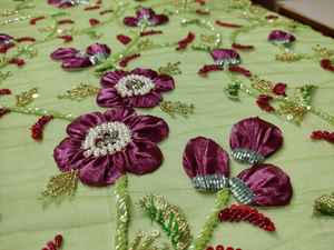 Tissu en dentelle pour femmes, brodé à la main, luxueux, acrylique, laminé HDPE, armure dobby, respirant, moyen, Rajgadhia Exports, Uttar Pradesh - Product Image 6