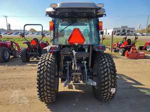 Tractores de ruedas Kubota 4x4 Económico 30hp a 120hp Maquinaria agrícola para la venta para la Agricultura - Product Image 5