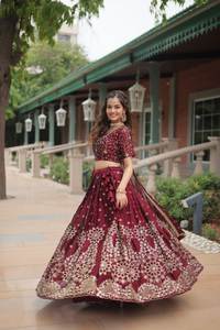 Designer <b>Indian</b> & <b>Pakistani</b> <b>Clothing</b> Low Price Bridal Lehnga Choli with Dupatta for Women for Wedding & Girls' Party Wear - Product Image 3