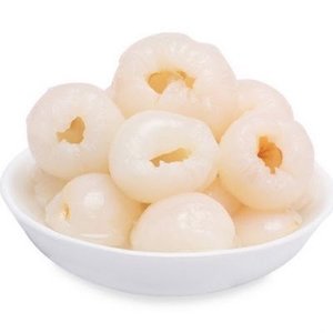 ค็อกเทลเงาะผลไม้กระป๋องกับน้ำเชื่อมลำไยสับปะรดส้มผสม