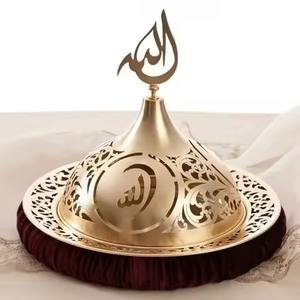 Brûleur à Bakhoor avec un motif royal arabe Idéal pour une utilisation dans les maisons de luxe, les bureaux et les occasions spéciales - Product Image 1