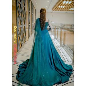 Tendances Cp Anarkali Dananeer inspiré de Mobeen, ensemble de lehenga choli formel vert de mer pour mariage, brodé à la main avec des paillettes Swarovski - Product Image 3