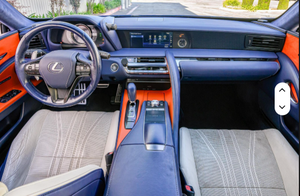 Lexus LC 500 Serie Inspiration 2018, Usado, Volante a la Izquierda/Derecha - Product Image 4