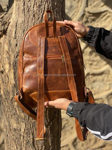 Mochila de cuero Crunch hecha a mano real Mochila hecha a mano Bolso unisex - Product Image 5