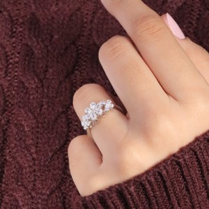 Bague d'éternité de fiançailles et de mariage en argent sterling 925 plaqué or 14 carats avec perle de 0,97 carat taille poire marquise, conçue sur mesure - Product Image 2