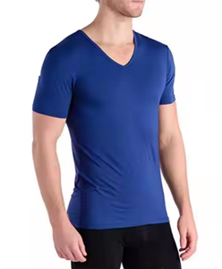 T-shirt pour homme à col en V, t-shirt personnalisé, t-shirt de luxe avec logo personnalisé, vente en gros, 180 marques de vêtements, t-shirts en matériau original - Product Image 2