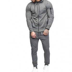 Survêtement en coton à col ras du cou personnalisé pour hommes et femmes Vêtements de sport d'hiver avec fermeture à glissière noire Survêtements de dernière conception - Product Image 4