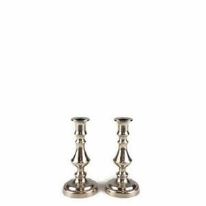 Ensemble de 2 porte-bougies classiques en aluminium argenté, élégants, luxueux, uniques, pour la décoration de la maison, les anniversaires et les mariages - Product Image 6