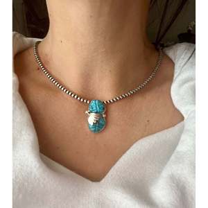 <span class=keywords><strong>Pendentif</strong></span> Lyolito Tsette Kingman en or blanc plaqué rhodium, turquoise, argent sterling, <span class=keywords><strong>topaze</strong></span> taille princesse sertie clos, motif végétal - Product Image 2