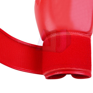 Guantes de Boxeo de Cuero con Logotipo y Diseño Personalizados - Profesionales, Resistentes, Absorbentes de Humedad y Transpirables - Product Image 6