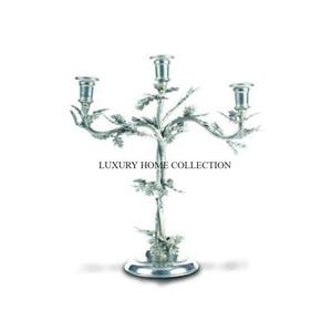 Juego de 2 candelabros metálicos pulidos con espejo brillante de diseño martillado, candelabros iluminadores de calidad Superior a la venta - Product Image 2