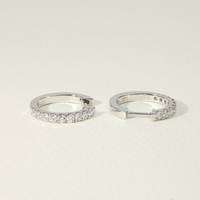 Boucles d'oreilles créoles en zircon de laboratoire, zircon rond, créoles pendantes, créoles élégantes pour toutes les occasions, bijoux fins, cadeau