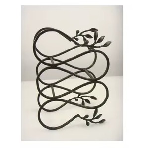 Porte-bouteilles en métal de qualité supérieure avec un design moderne et élégant pour la maison, la cuisine, la salle à manger, le bar et les cadeaux - Product Image 6