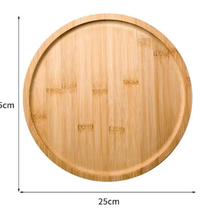 Plateau de service en bois fait main avec des bords lisses, parfait pour une utilisation en cuisine - Product Image 5