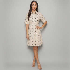 Vestido Midi de Algodón Tejido con Diseño de Puntos Buti, Estilo Casual Elegante, Decoración con Botones, Sostenible, Talla XS, para Ocasiones Diarias - Product Image 1