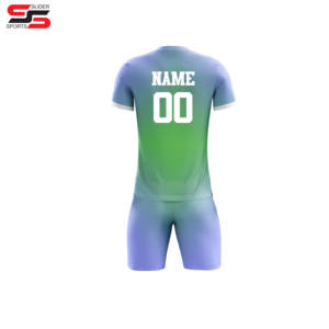 Ensembles de football pour hommes personnalisables par sublimation complète Nom Logo Imprime des uniformes de football à manches courtes à prix réduit - Product Image 4