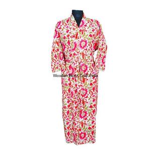 Nouvelle arrivée Veste matelassée pour femmes Imprimé floral Fait main Kantha 100% coton biologique Manches trois quarts Hiver Automne - Product Image 2